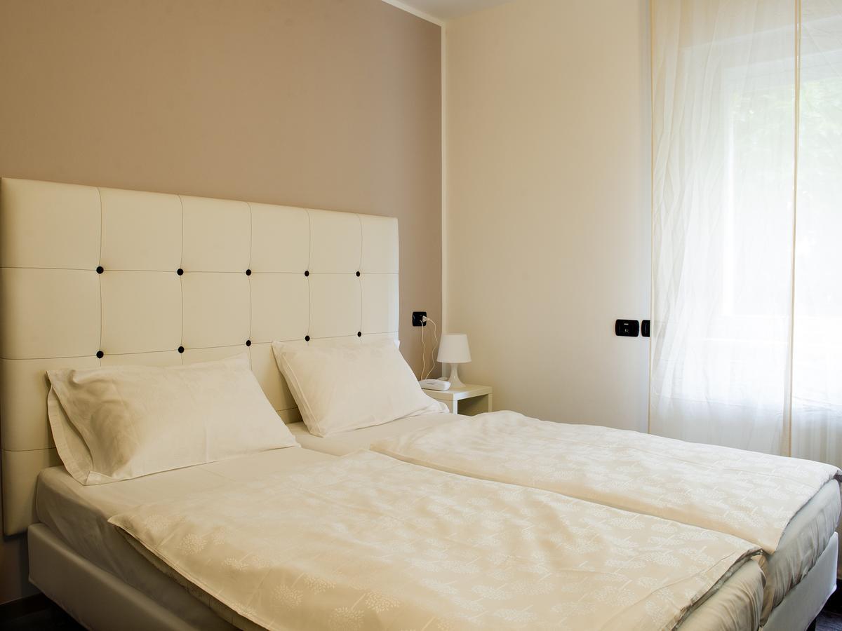Hotel Asterix Больцано Экстерьер фото